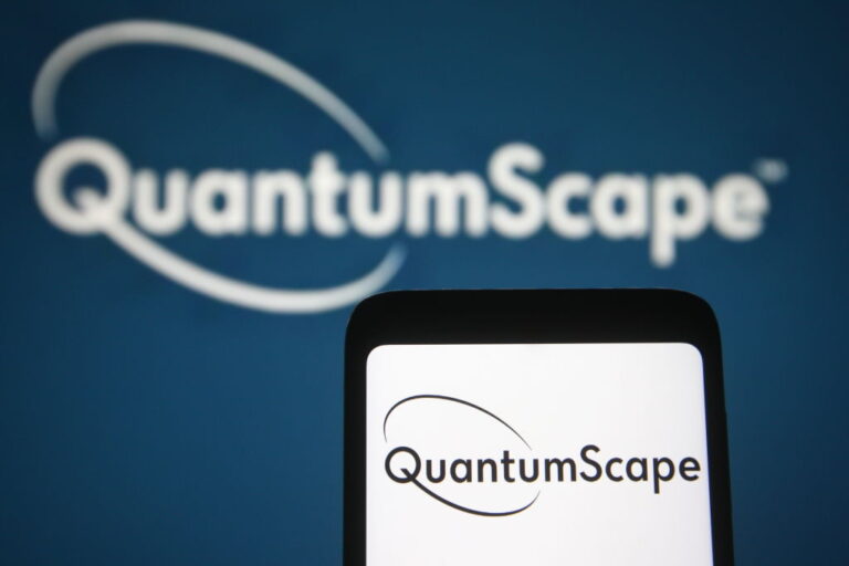 quantumscape logo on smartphone qs 1