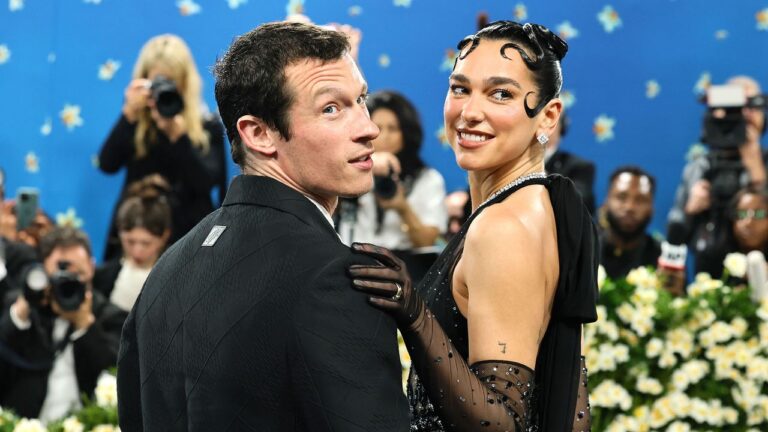 MISSED20MET20GALA20MOMENTS2006052520GettyImages 2213627306 main